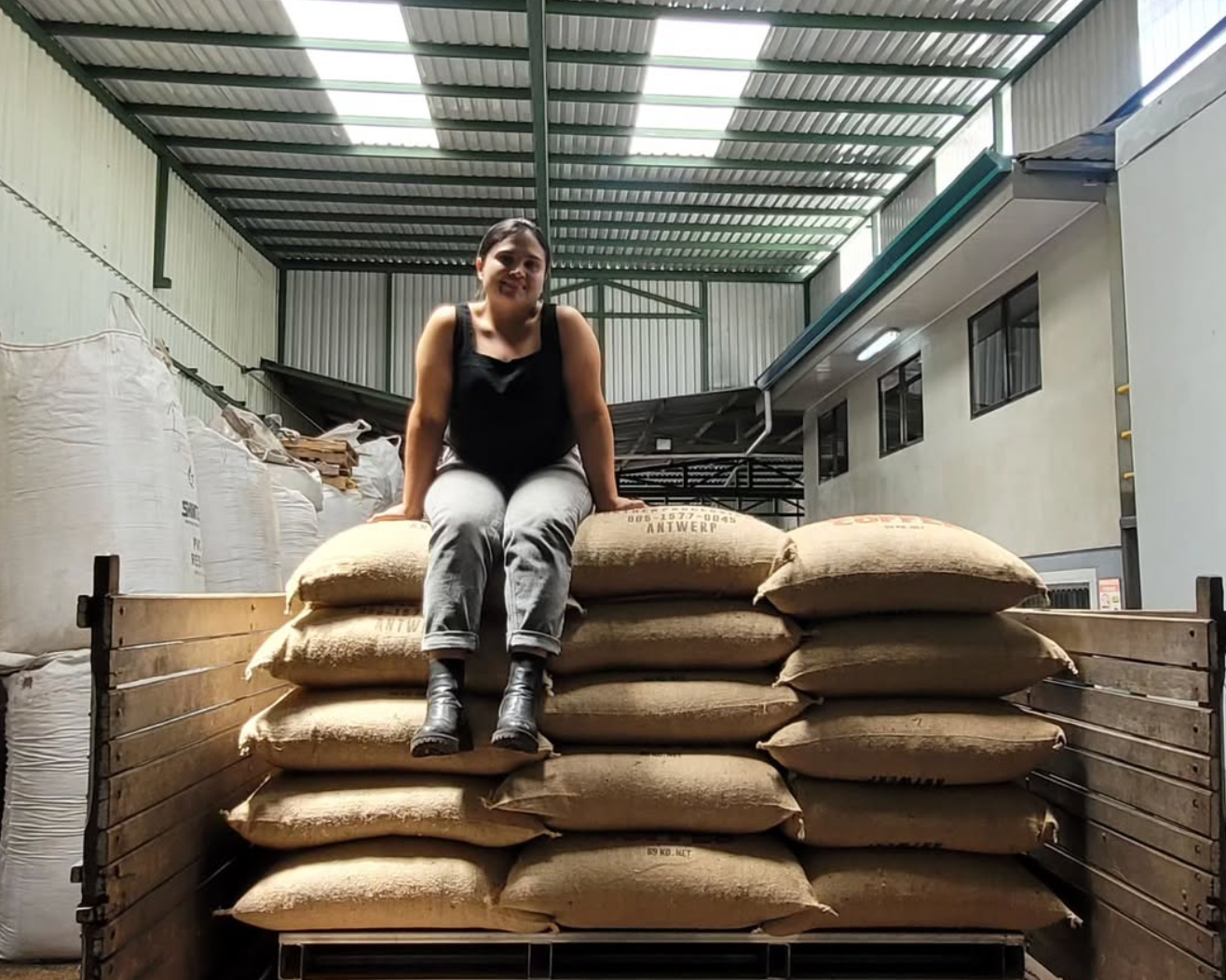 Elevating the Chain: How Delfina Porras Puts Producers Center Stage